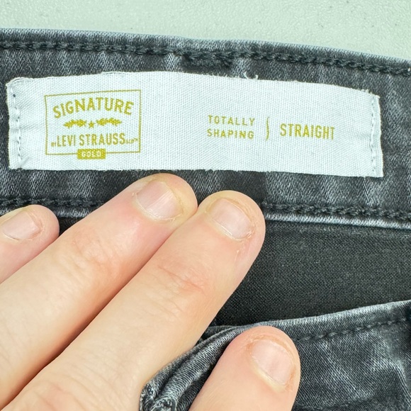 Vintage Signature by Levi Strauss Women's Gray Straight Leg Jeans - Picture 7 of 7